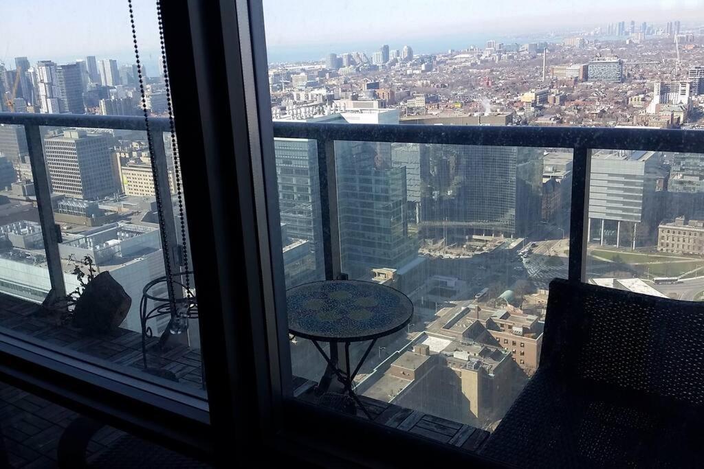 Stunning Condo With Fantastic View Of The City! Toronto Esterno foto