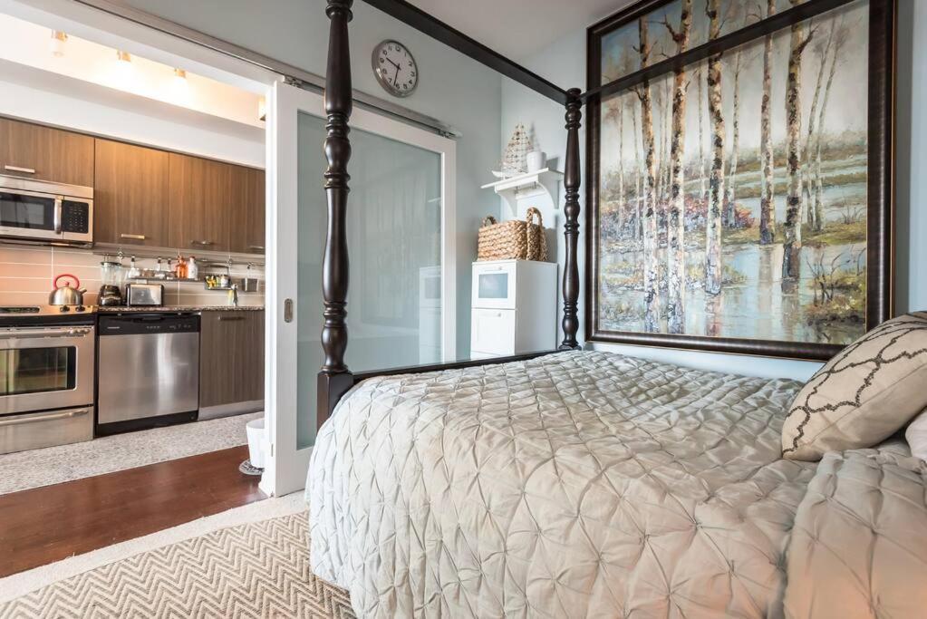 Stunning Condo With Fantastic View Of The City! Toronto Esterno foto