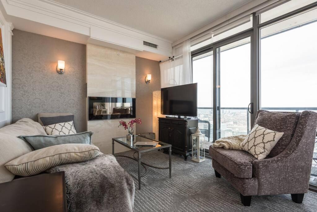 Stunning Condo With Fantastic View Of The City! Toronto Esterno foto